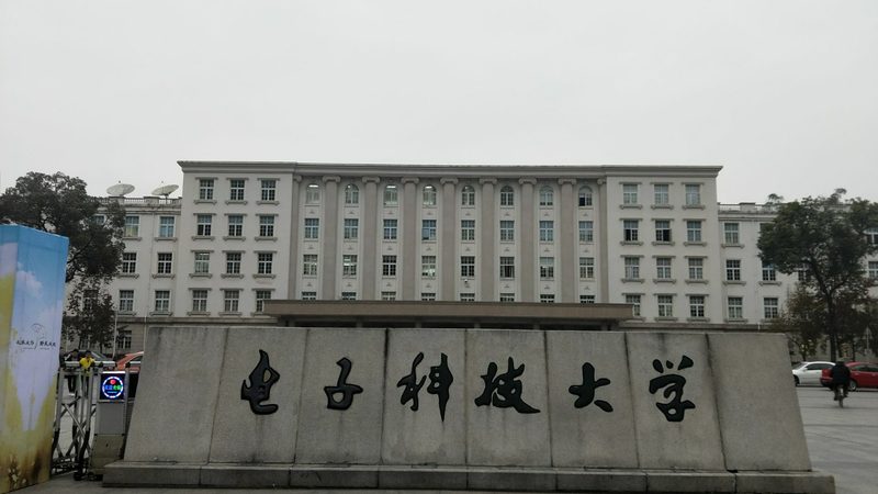 电路板定制：五大关键注意事项，保障品质与性能