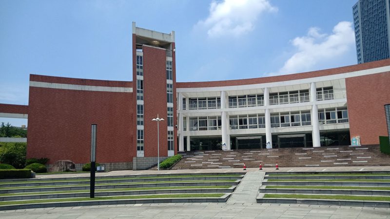 电子配件批发价格，揭秘影响价格的关键因素